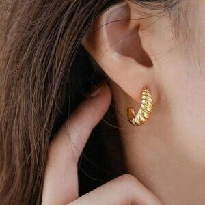 14K Gold Filled Crescent Dome Earrings